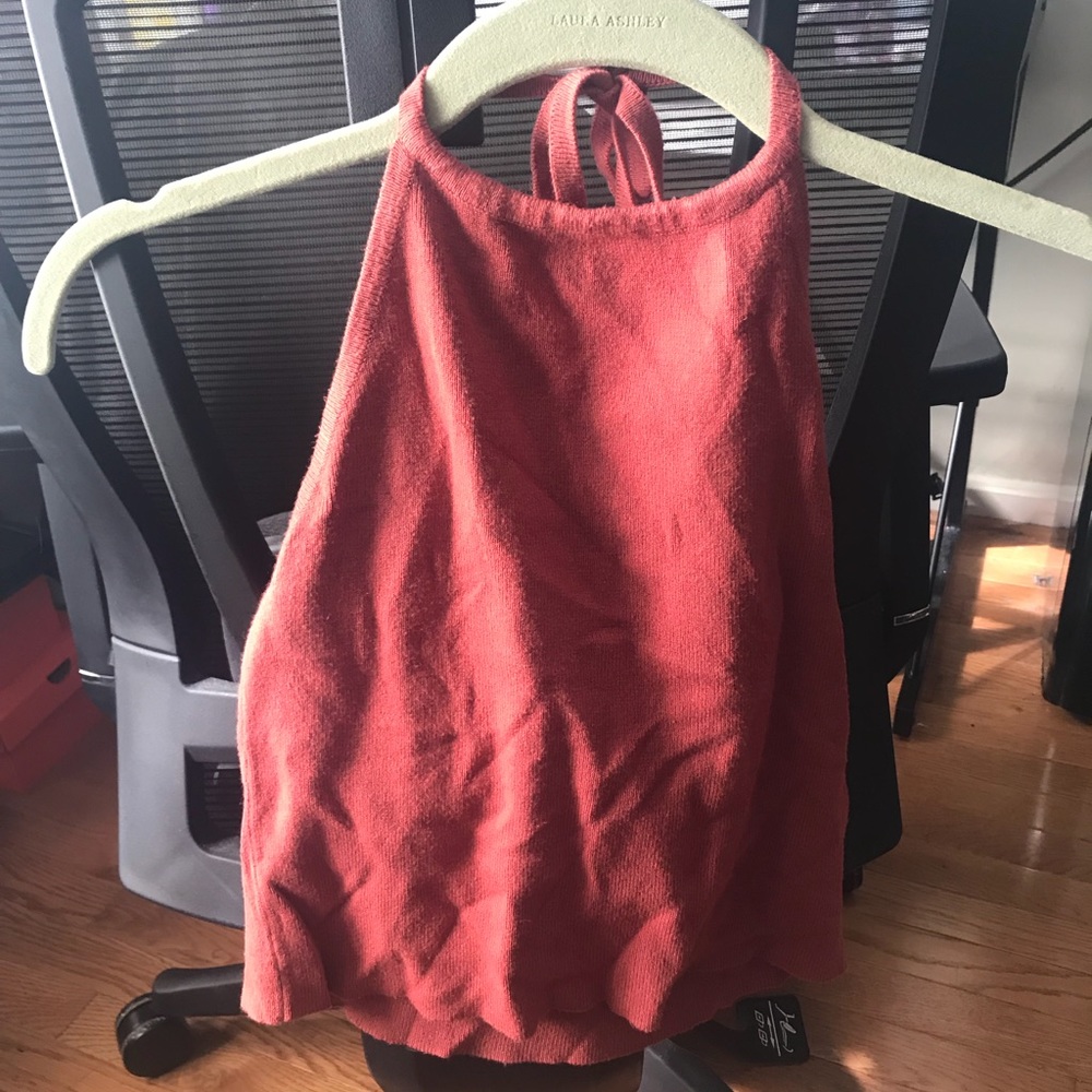 Red crop top